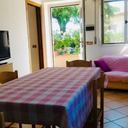 Anna Regione Bussi 57 Holiday home